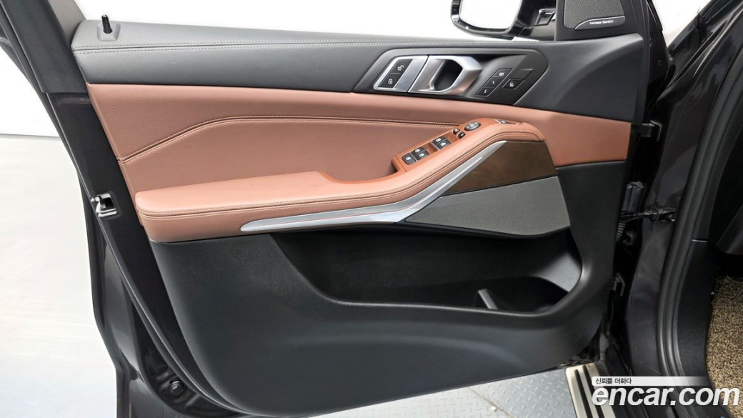 BMW X5 xDrive 40i xLine, 2021