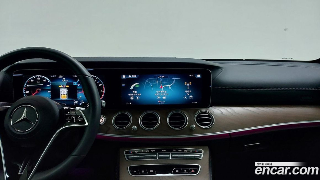 Mercedes-Benz E-Class E250 Exclusive, 2023