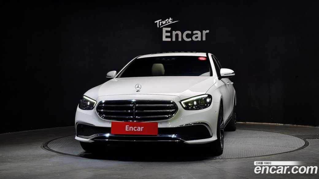 Mercedes-Benz E-Class E220d 4MATIC Exclusive, 2023