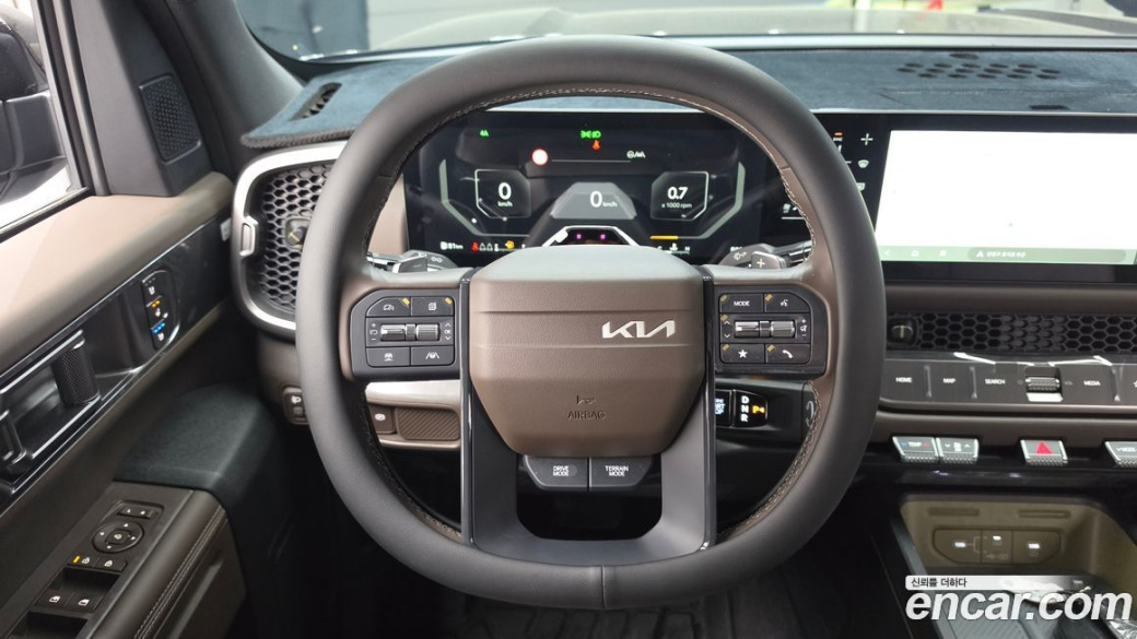 Kia Tasman 2.5T Gasoline 4WD, 2026