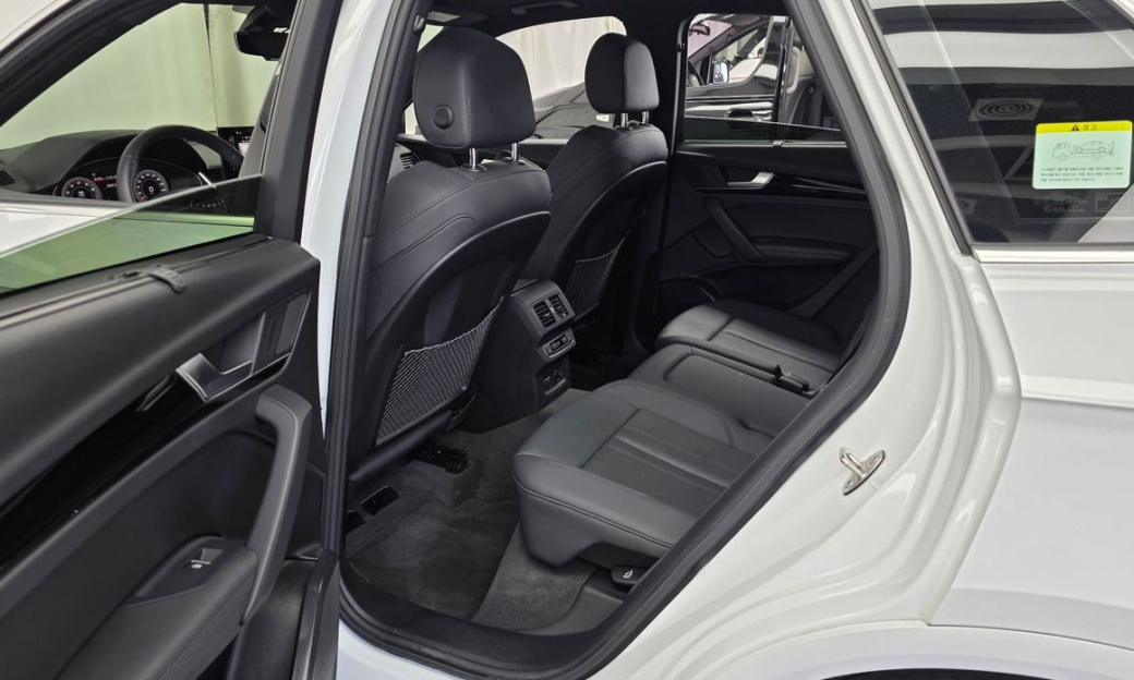 Audi Q5 45 TFSI Quattro Premium, 2022