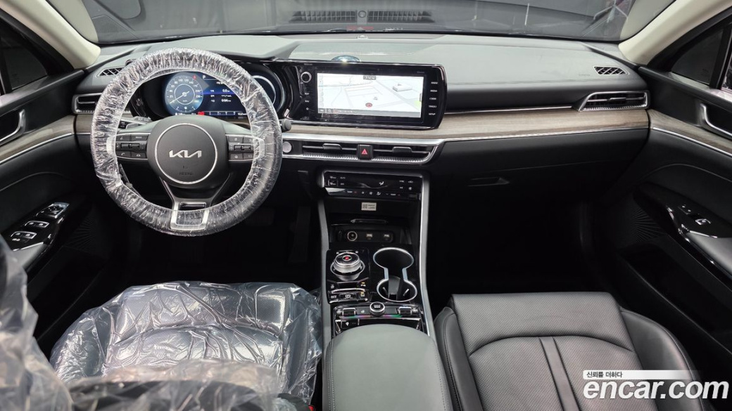 Kia K5 2.0, 2023