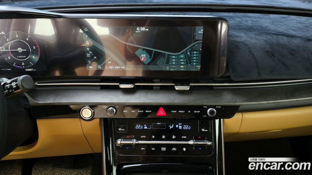 Kia Carnival 7-Seater Signature, 2021
