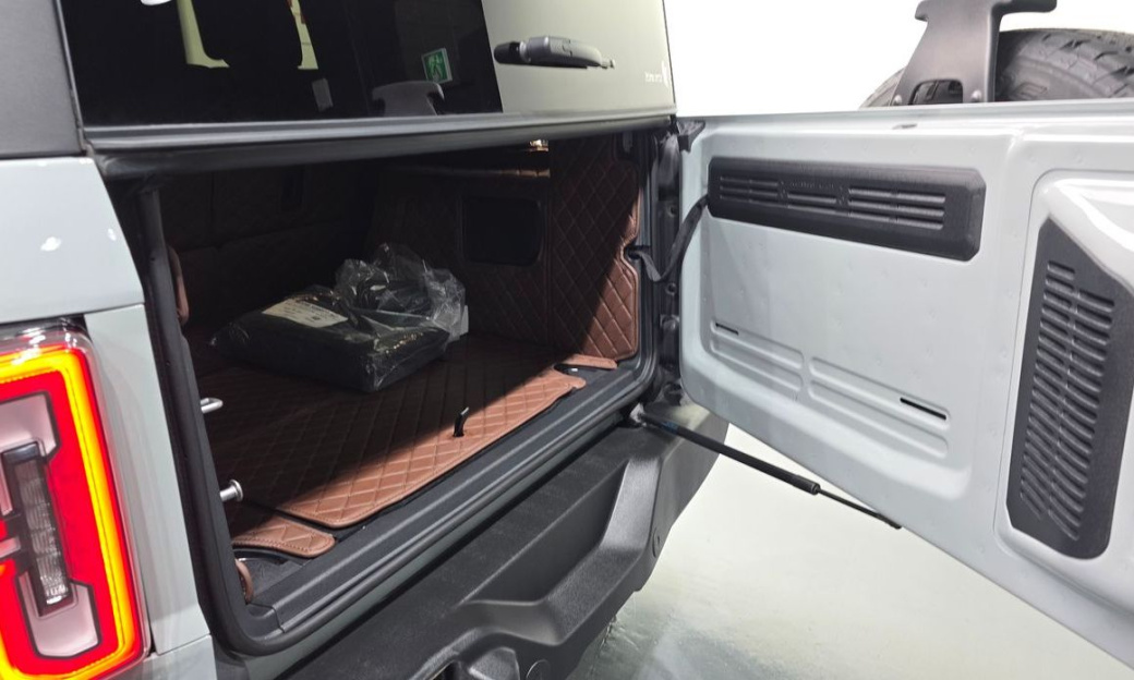 Ford Bronco 2.3 Outer Banks, 2024