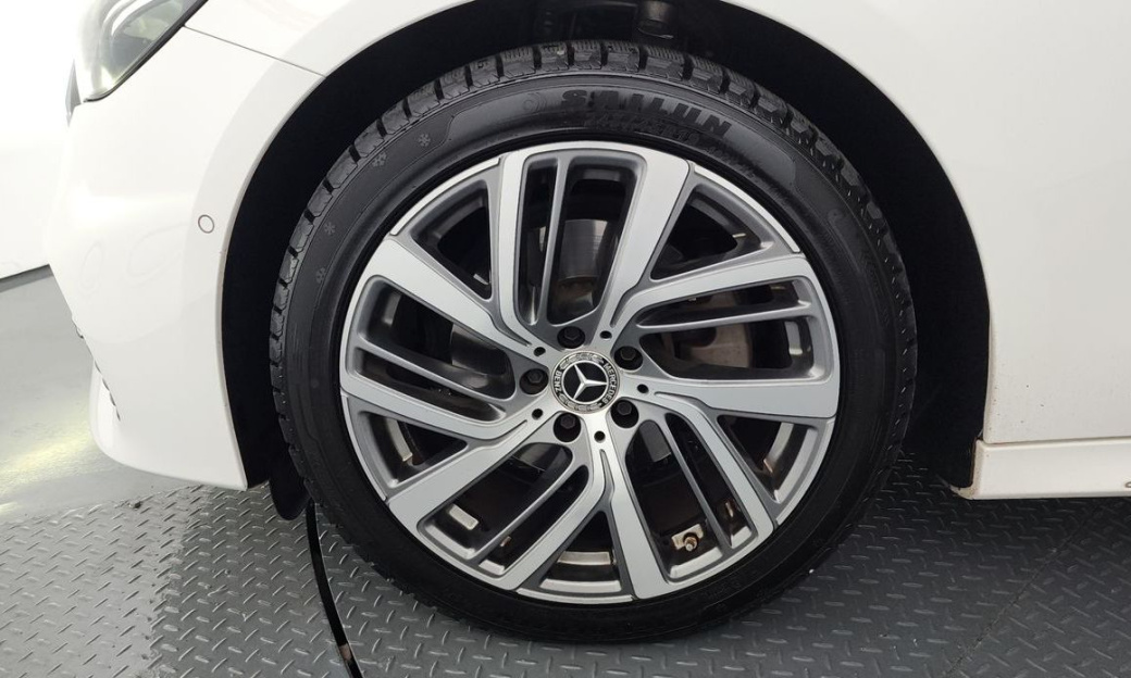 Mercedes-Benz E-Class E220d 4MATIC Exclusive, 2024