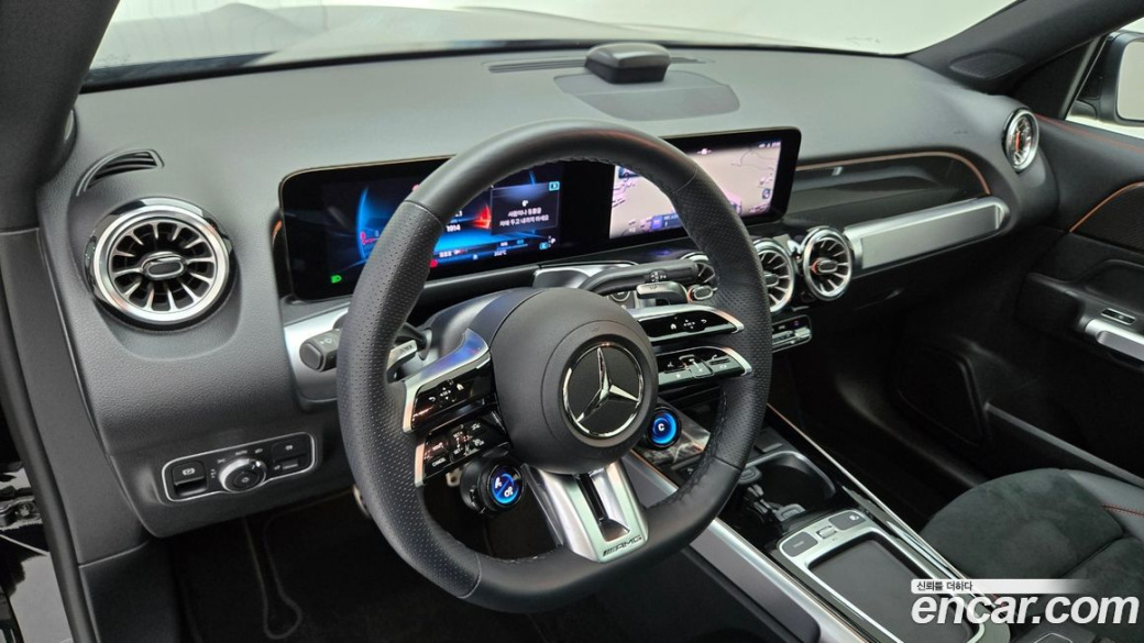 Mercedes-Benz GLB-Class AMG GLB35 4MATIC, 2025