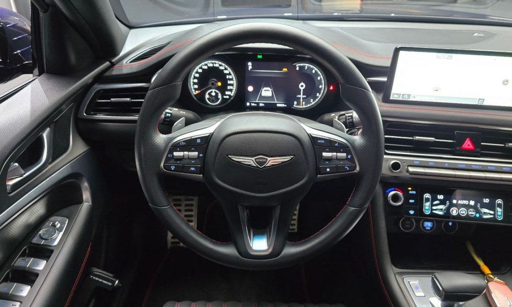 Genesis G70 Gasoline 2.5T 2WD, 2024