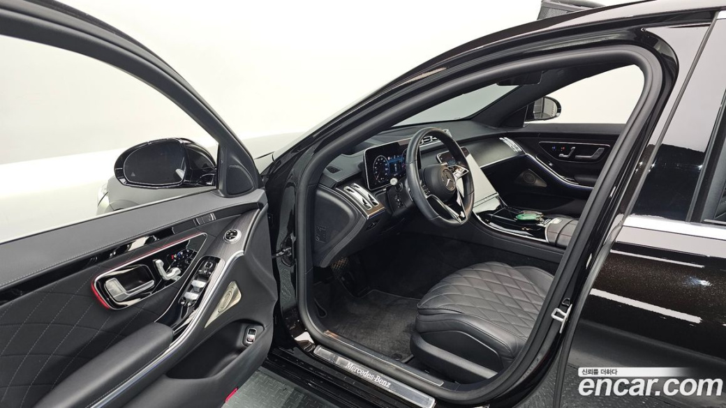 Mercedes-Benz S-Class S450L 4MATIC, 2023