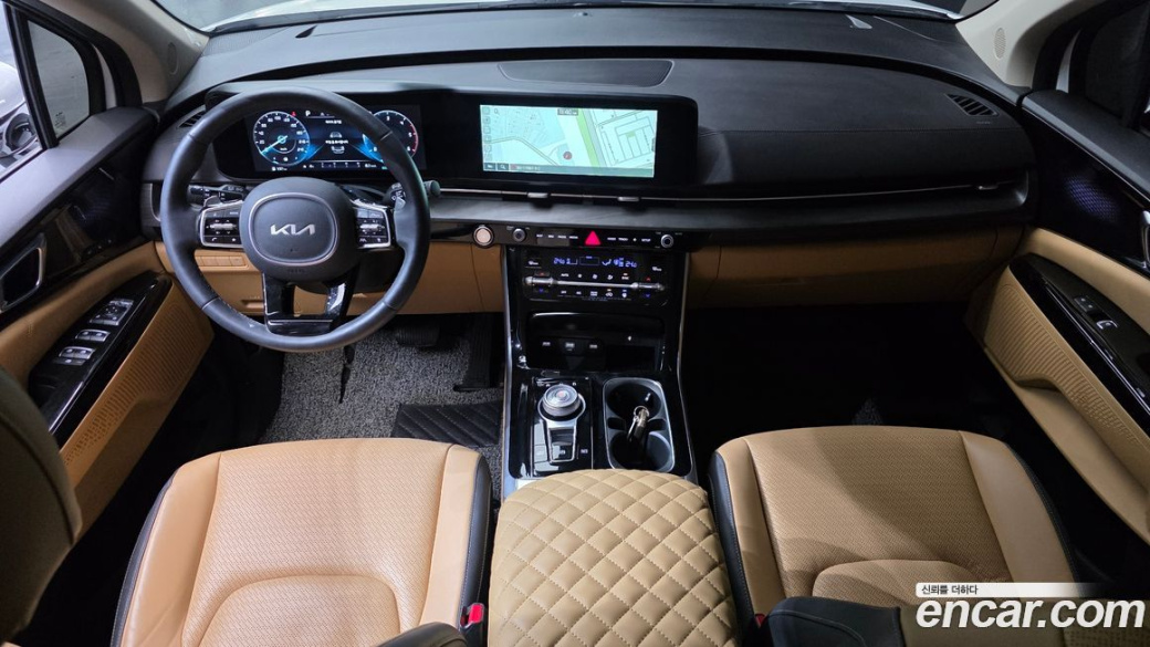 Kia Carnival 9-Seater Signature, 2023