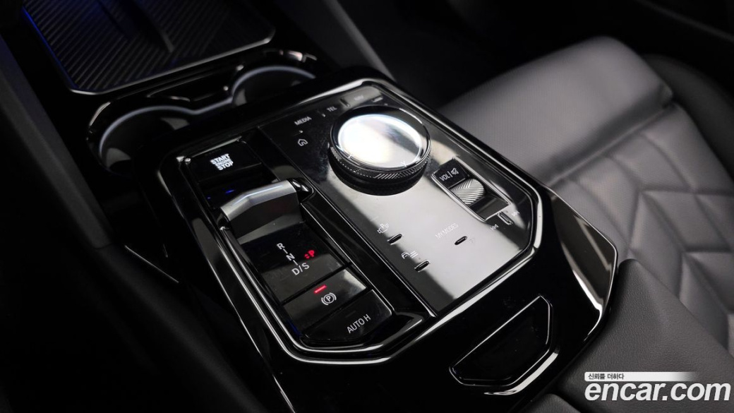 BMW 5-Series 520i Special Edition, 2024