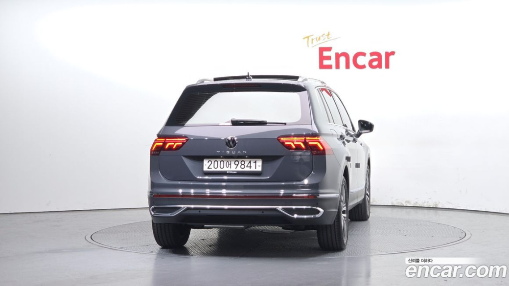 Volkswagen Tiguan 2.0 TDI Prestige, 2024