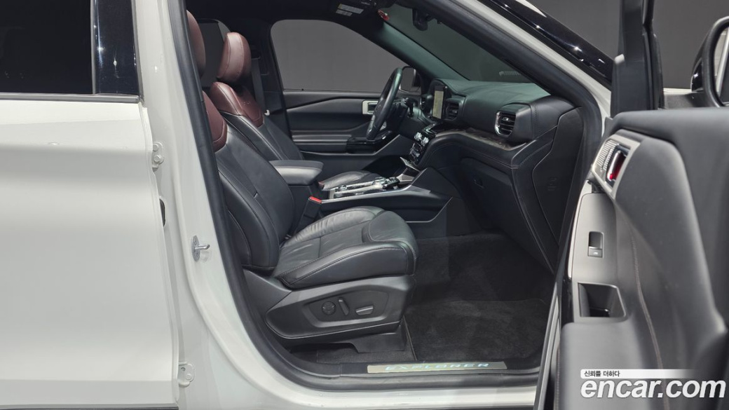 Ford Explorer 3.0 Platinum 4WD, 2021