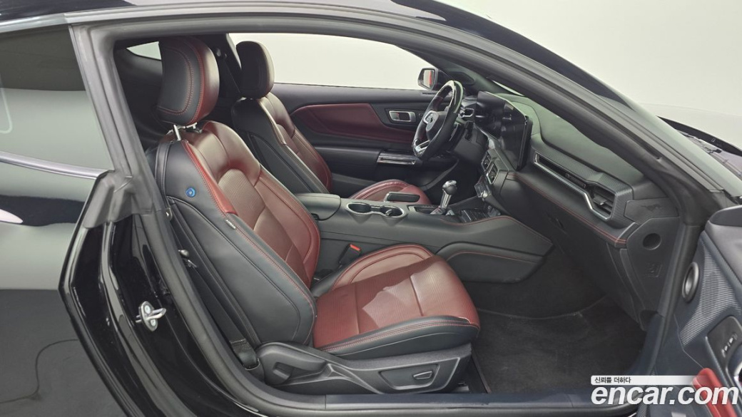 Ford Mustang 2.3 EcoBoost Premium Coupe, 2024