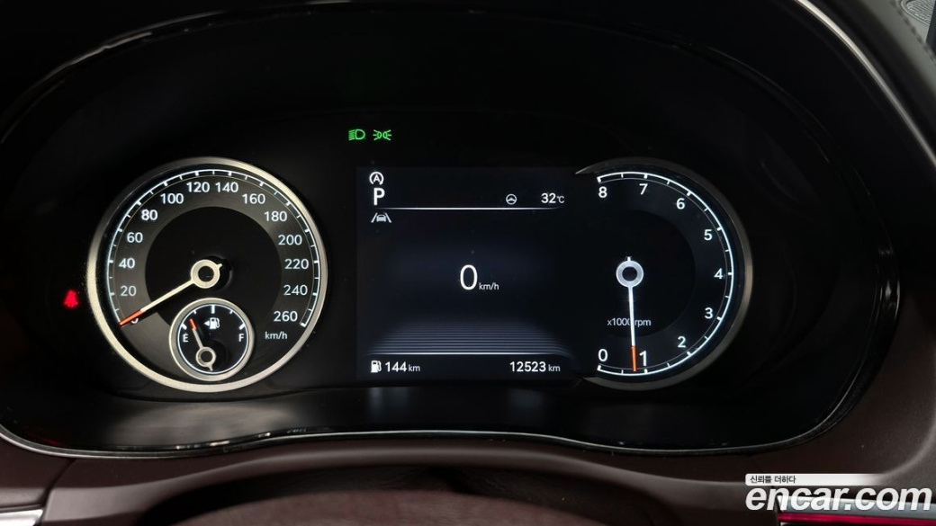 Genesis GV70 2.5T Gasoline 2WD, 2024