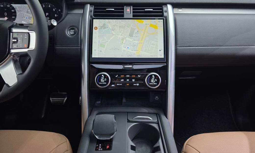 Land Rover Discovery P360 Dynamic HSE, 2025