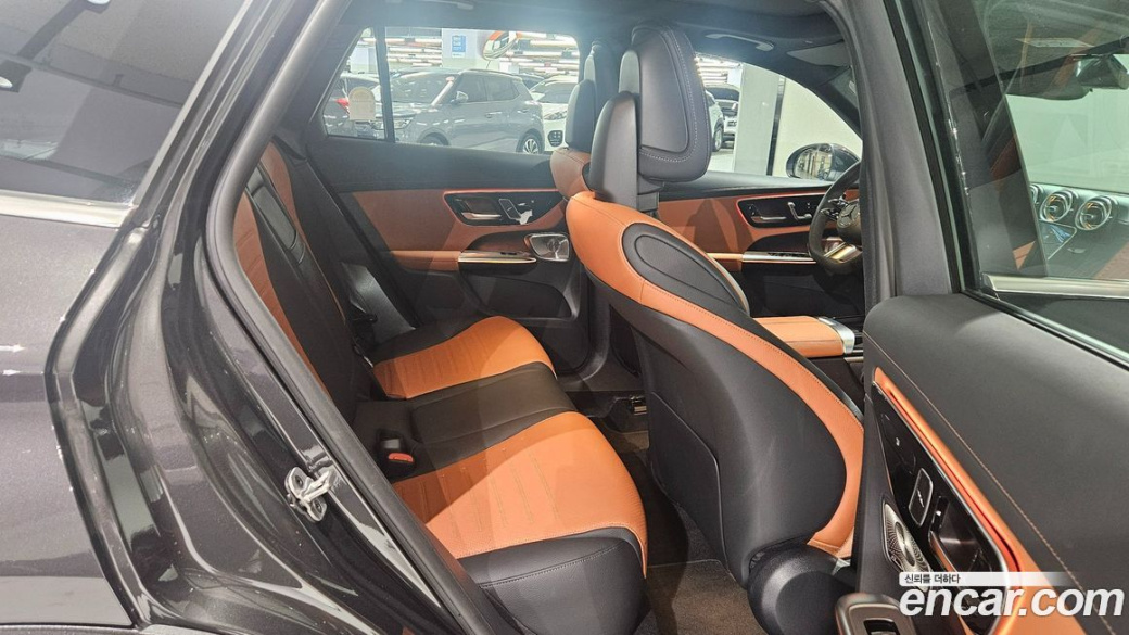 Mercedes-Benz GLC-Class GLC300 4MATIC AMG Line, 2026