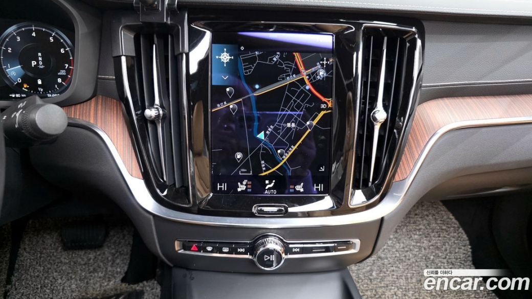 Volvo S60 B5 Inscription, 2022