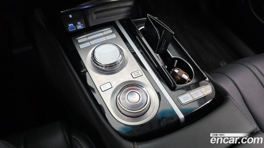 Genesis G80 Gasoline 2.5 Turbo 2WD, 2024