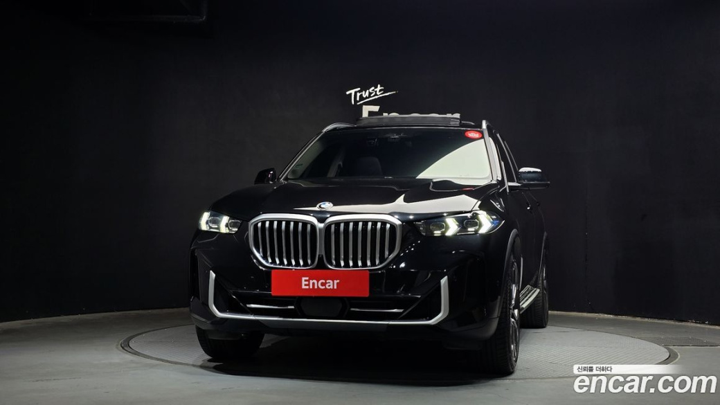 BMW X5 xDrive 40i xLine, 2024