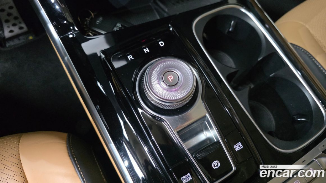 Kia Carnival 9-Seater Signature, 2021
