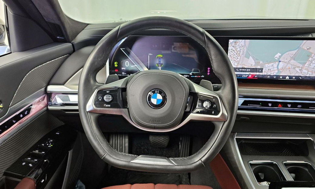 BMW 7-Series 740i sDrive Design Pure Excellence, 2023