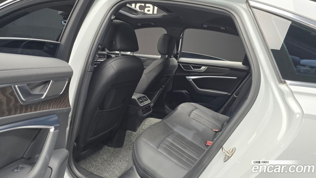 Audi A6 45 TFSI Premium, 2021