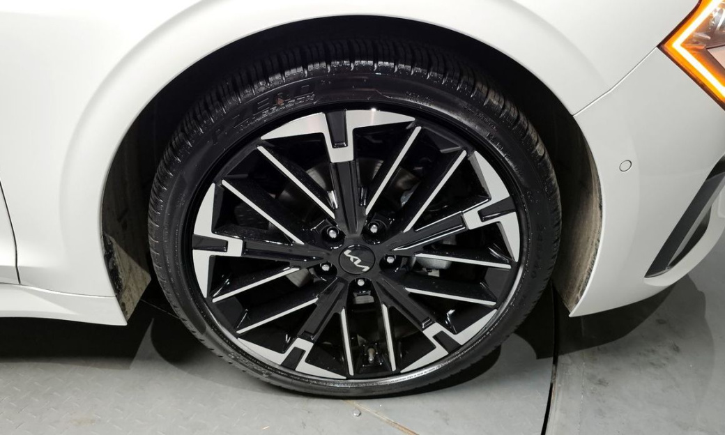 Kia K5 1.6 Turbo, 2026