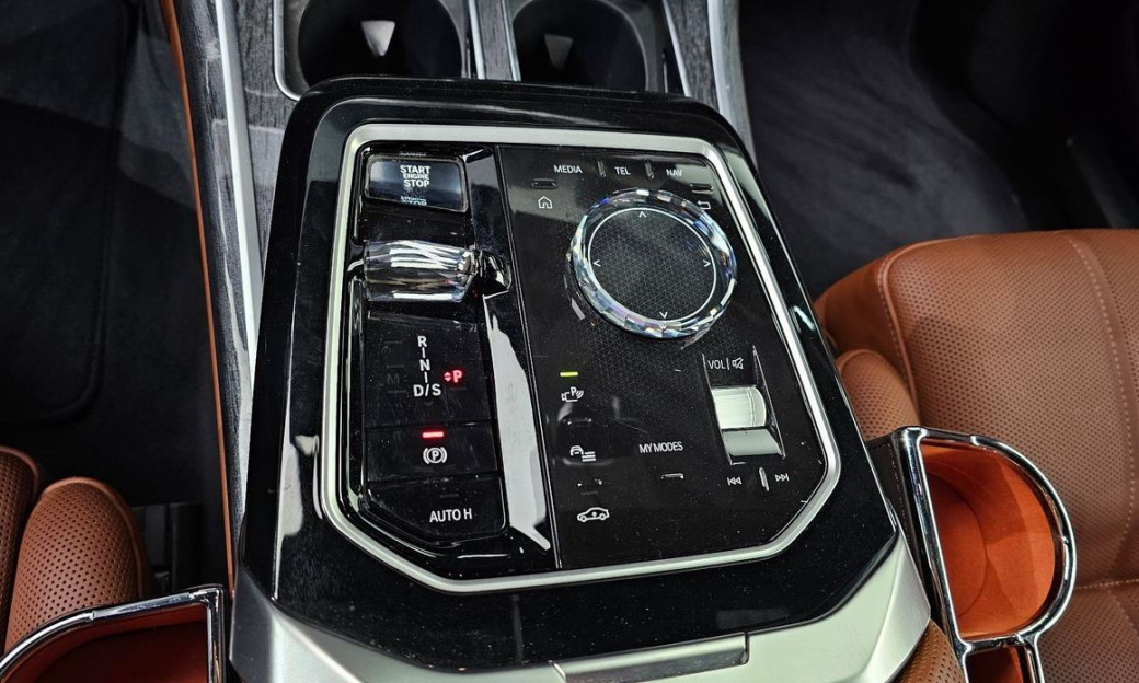BMW 7-Series 740d xDrive M Sport, 2024