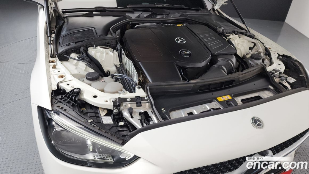 Mercedes-Benz C-Class C300 AMG Line, 2022