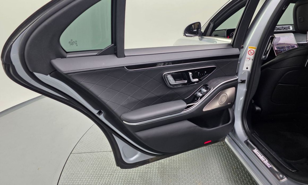 Mercedes-Benz S-Class S450L 4MATIC, 2022
