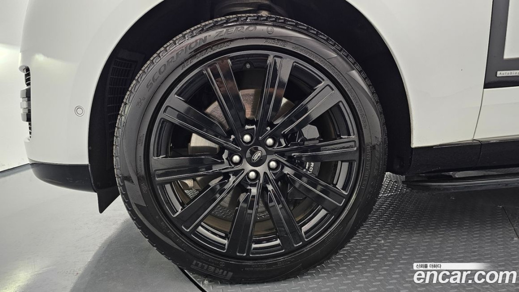 Land Rover Range Rover P530 Autobiography Long Wheel Base, 2023