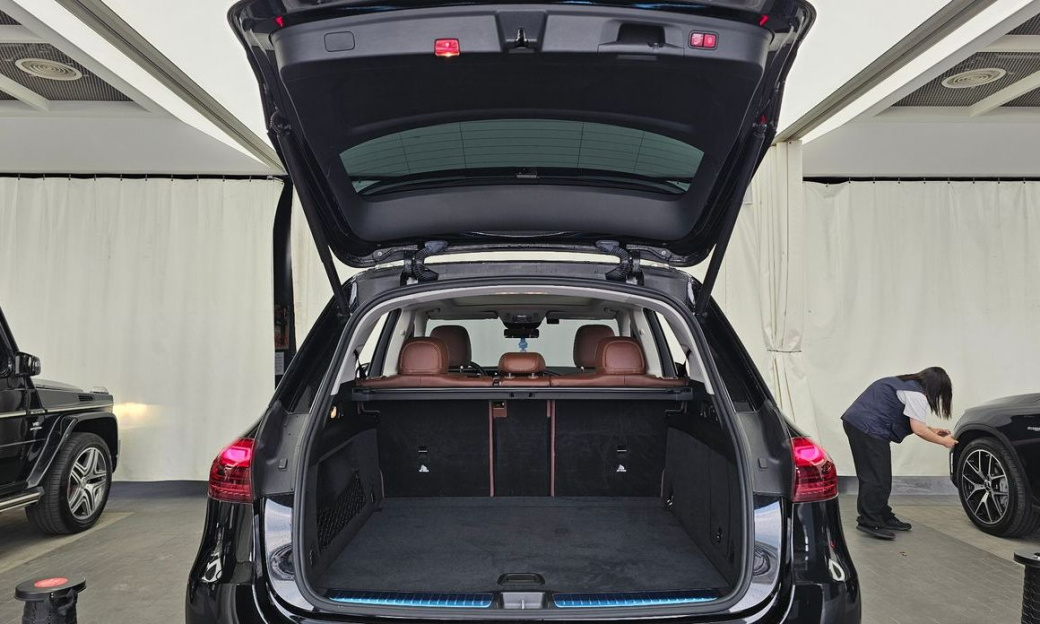 Mercedes-Benz GLE-Class GLE300d 4MATIC, 2024