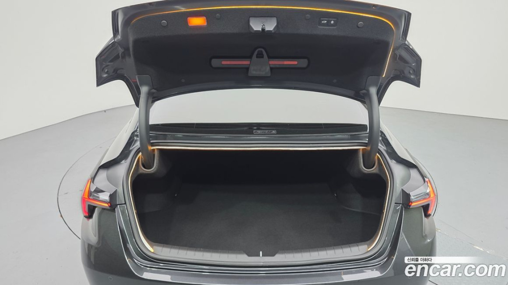 Kia K8 2.5 Gasoline 2WD, 2025