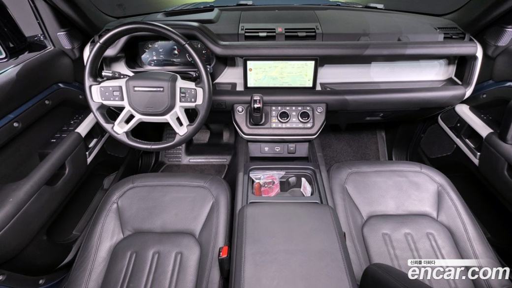 Land Rover Defender 110 D300 HSE, 2022