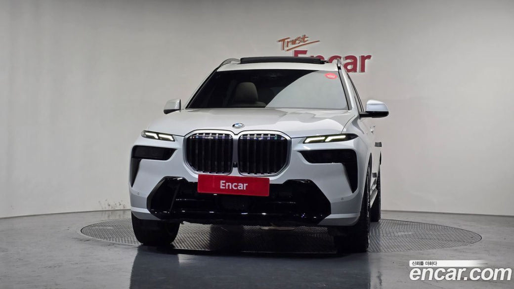 BMW X7 xDrive 40i M Sport 6STR, 2024