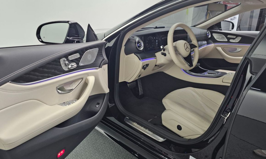 Mercedes-Benz CLS-Class CLS300d 4MATIC, 2023
