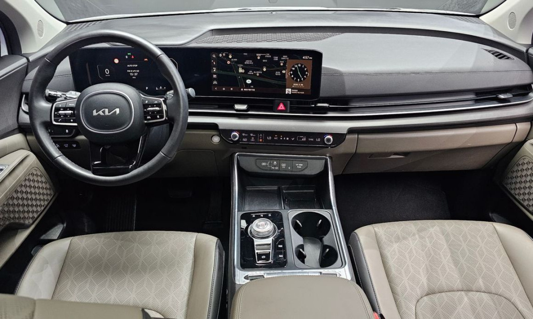 Kia Carnival 9-Seater Noblesse, 2024