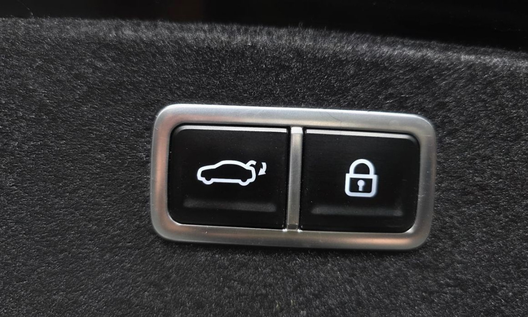 Genesis G80 Gasoline 2.5 Turbo AWD, 2023