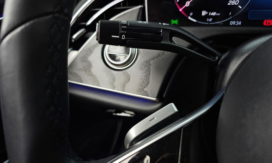 Mercedes-Benz E-Class E200 Avantgarde, 2025