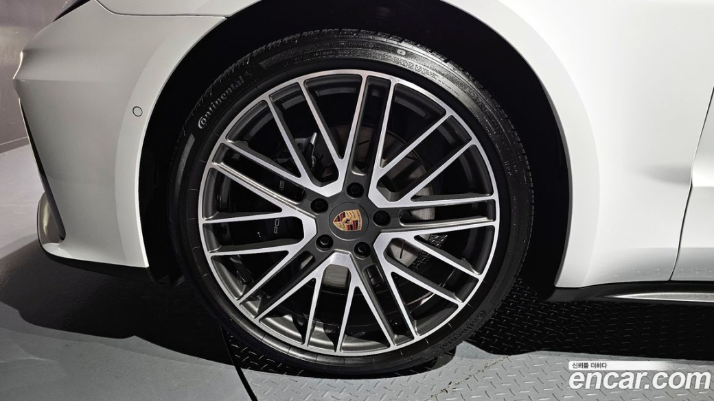 Porsche Panamera 2.9 AWD, 2024