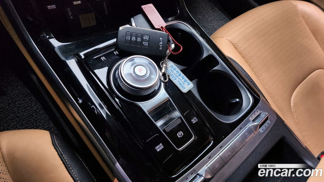 Kia Carnival 9-Seater Signature, 2022