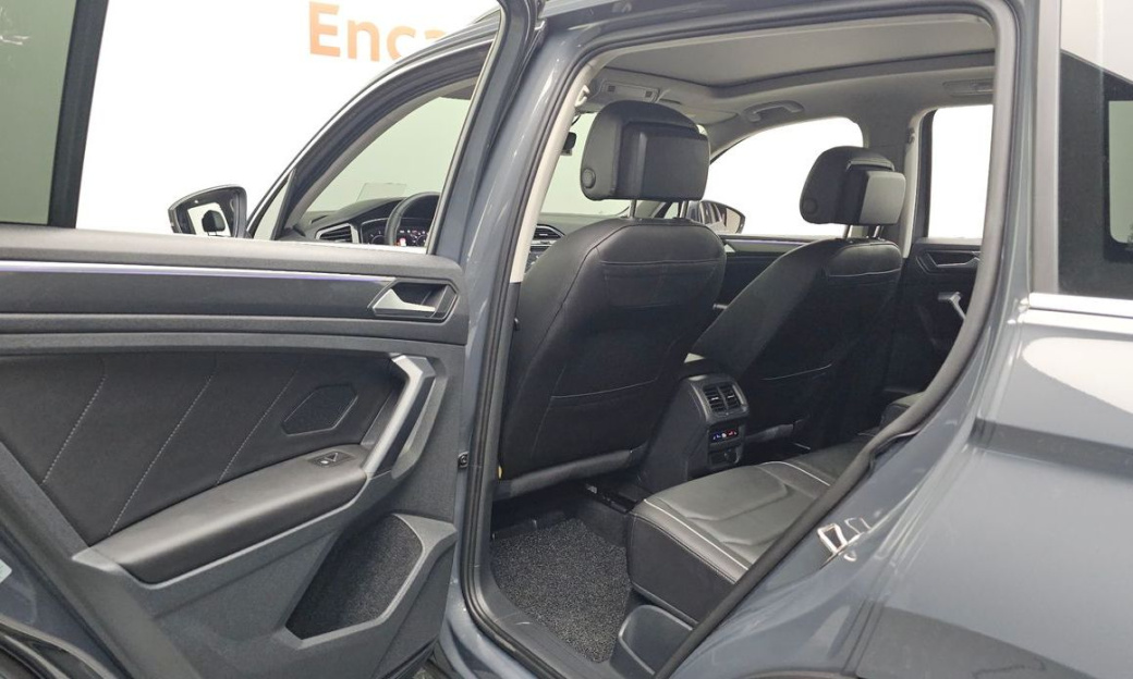 Volkswagen Tiguan 2.0 TDI Prestige, 2024