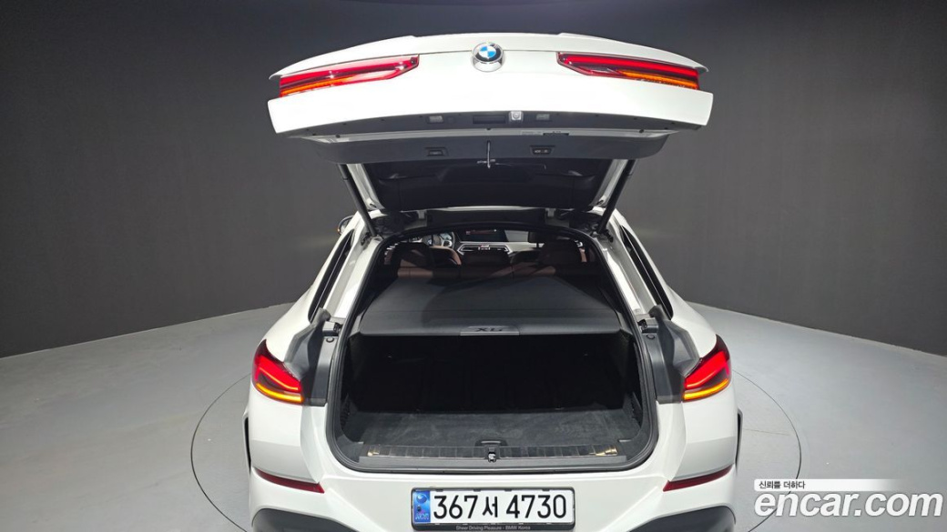BMW X6 xDrive40i M Sport, 2023