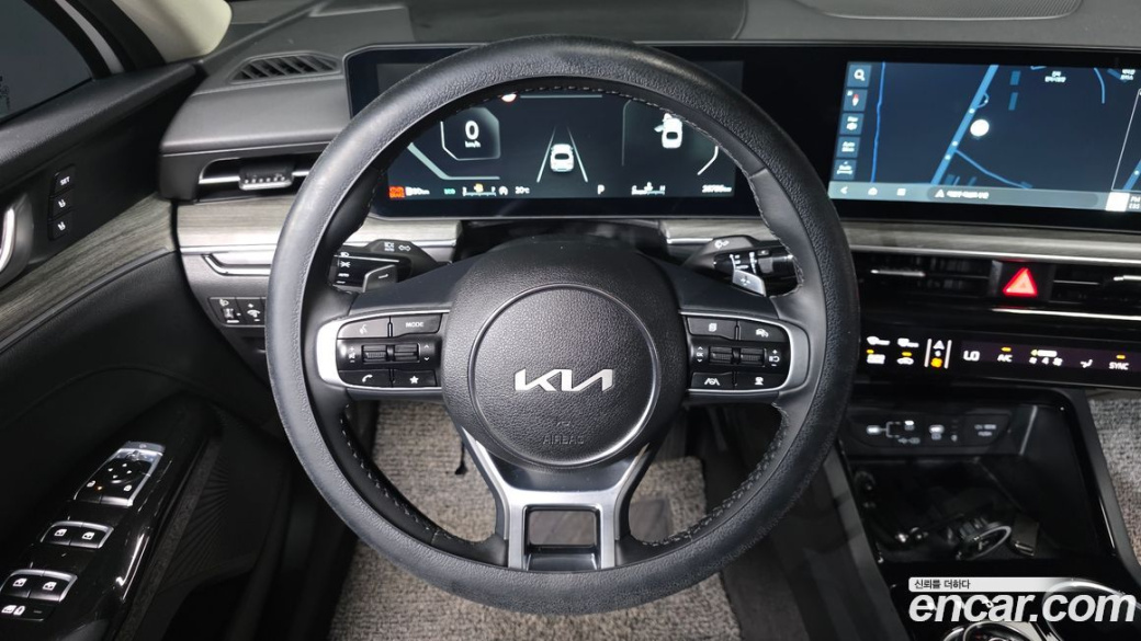 Kia K5 2.0, 2025