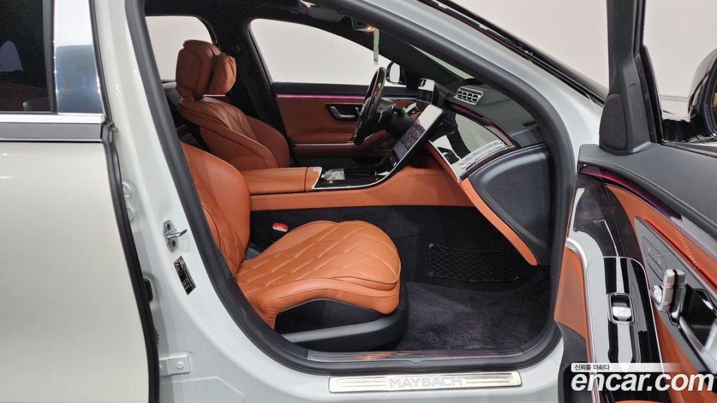 Mercedes-Benz S-Class Maybach S580 4MATIC, 2022