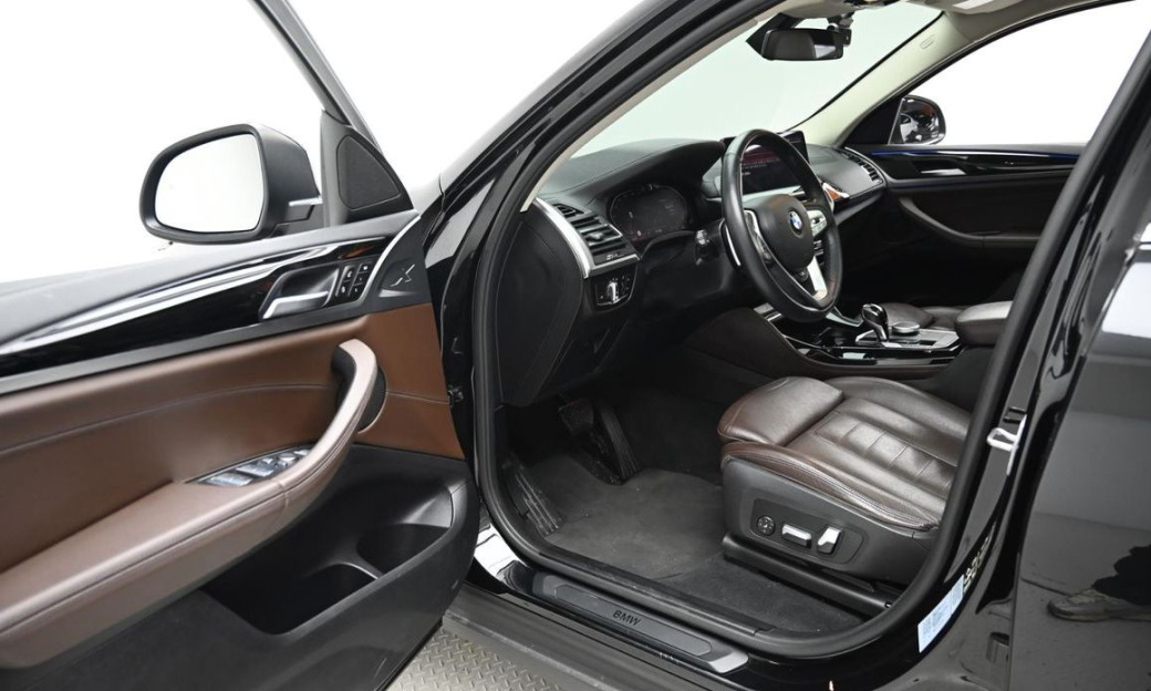BMW X4 xDrive20i xLine, 2022