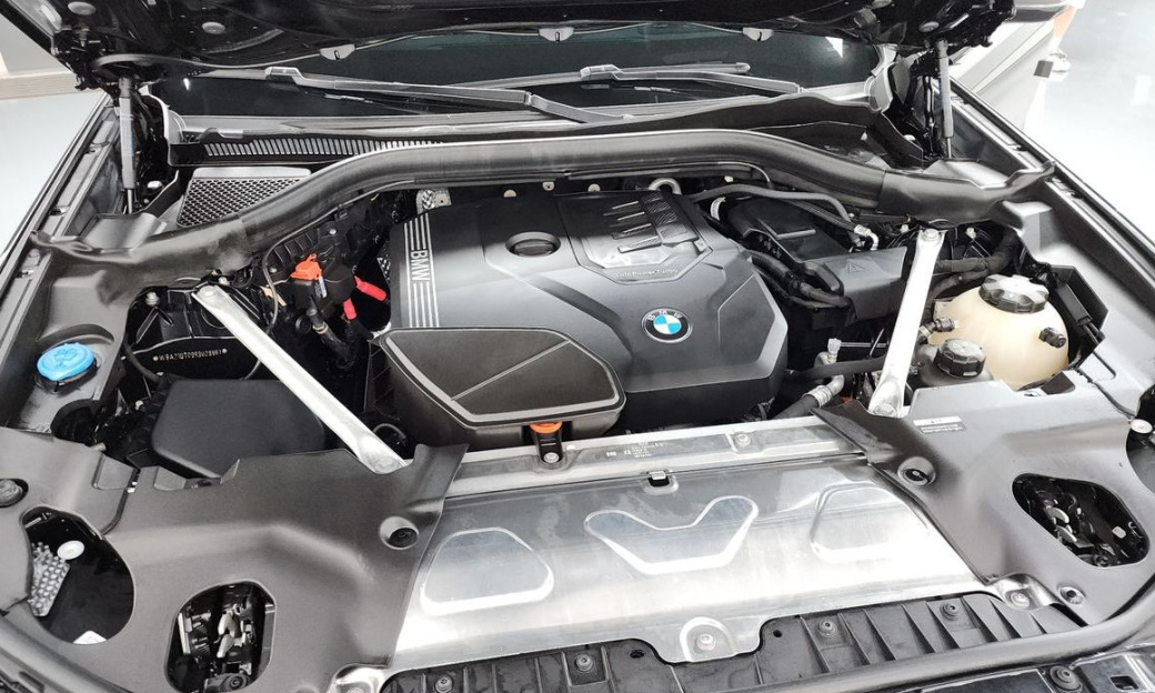 BMW X4 xDrive20i M Sport, 2024