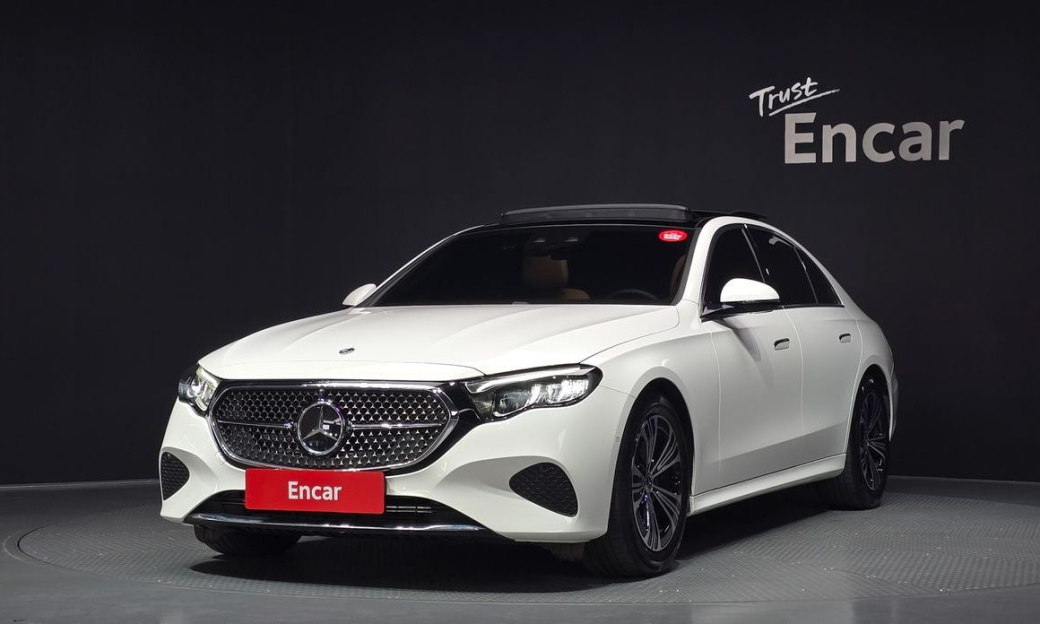 Mercedes-Benz E-Class E200 Avantgarde, 2025