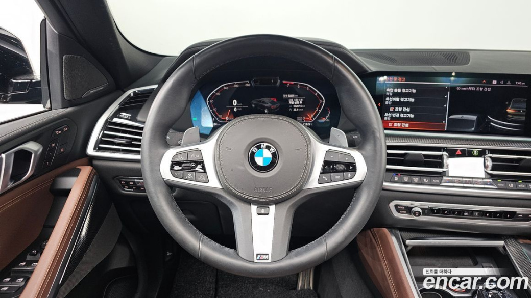 BMW X6 xDrive40i M Sport, 2021