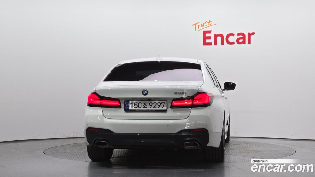 BMW 5-Series 520i M Sport, 2023